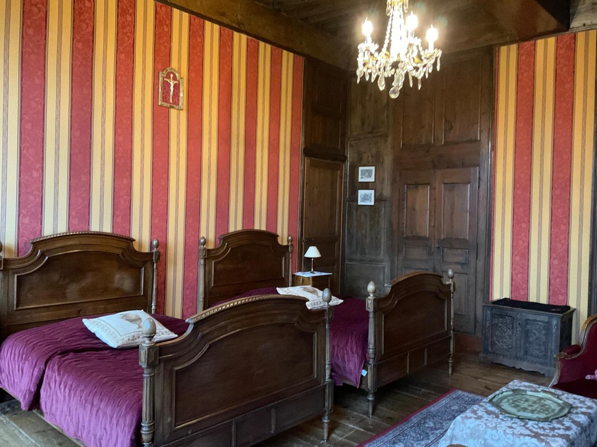 Le Logis D'Equilly Bed & Breakfast Luaran gambar
